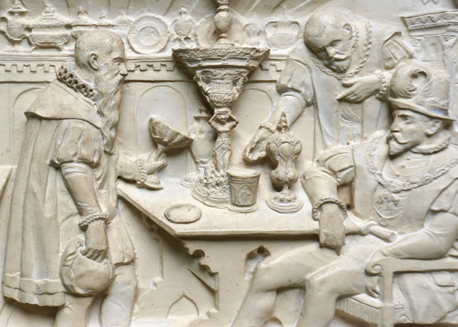 Kaiser Maximilian II. in Wenzel Jamnitzers Goldschmiedewerkstatt Jamnitzer zeigt Kaiser Maximilian II. verschiedene Objekte seiner Kunst, auf dem Tisch in der Mitte der "Merkel'schen Tafelaufsatz" von 1549