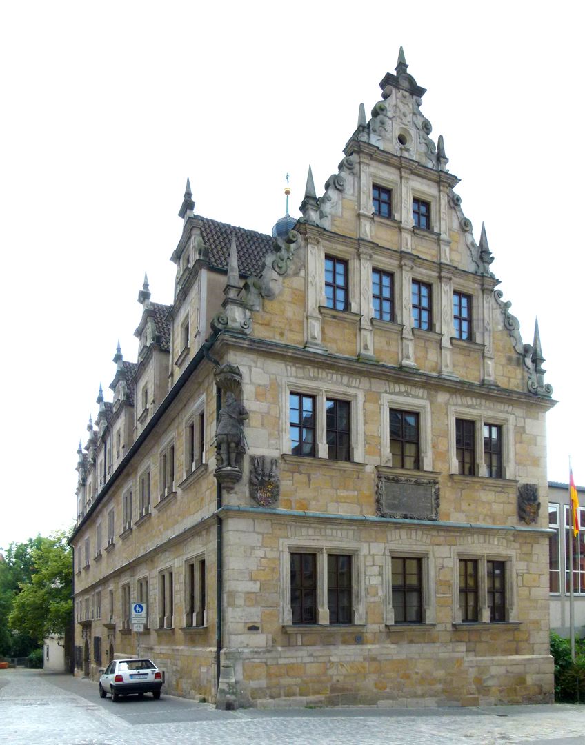 Johann Kasimir Schulbau: 1601-04 von Peter Sengelaub und Nikolaus Bergner errichtet