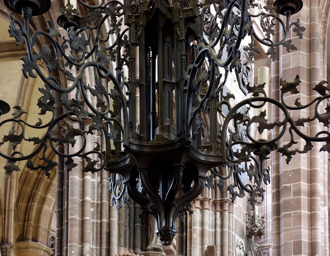 Bronzeleuchter | Kunstwerk | virtuelles Museum Nürnberger Kunst