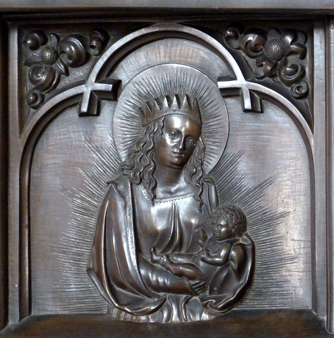 Taufbecken (Ochsenfurt) Taufbecken, Muttergottes mit dem Jesuskind