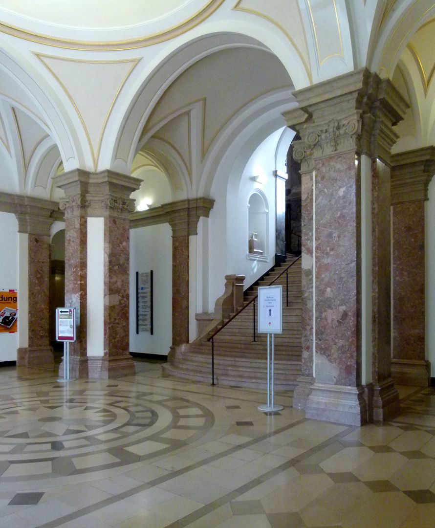 ehem. Bayerische Landesgewerbeanstalt (Gewerbemuseum) Vestibül