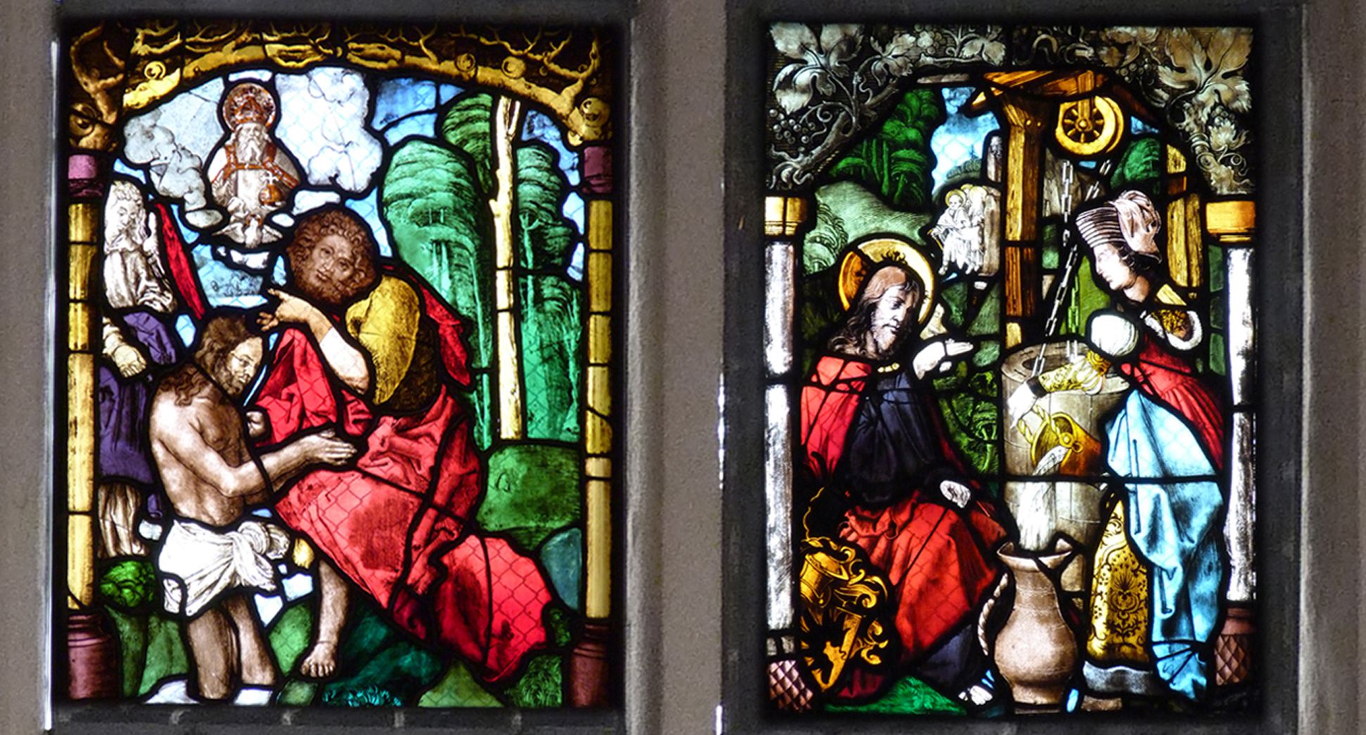 St. Bartholomäus, Chorfenster n II Vierte Zeile, von links nach rechts: Taufe Christi und Jesus mit der Samariterin am Brunnen