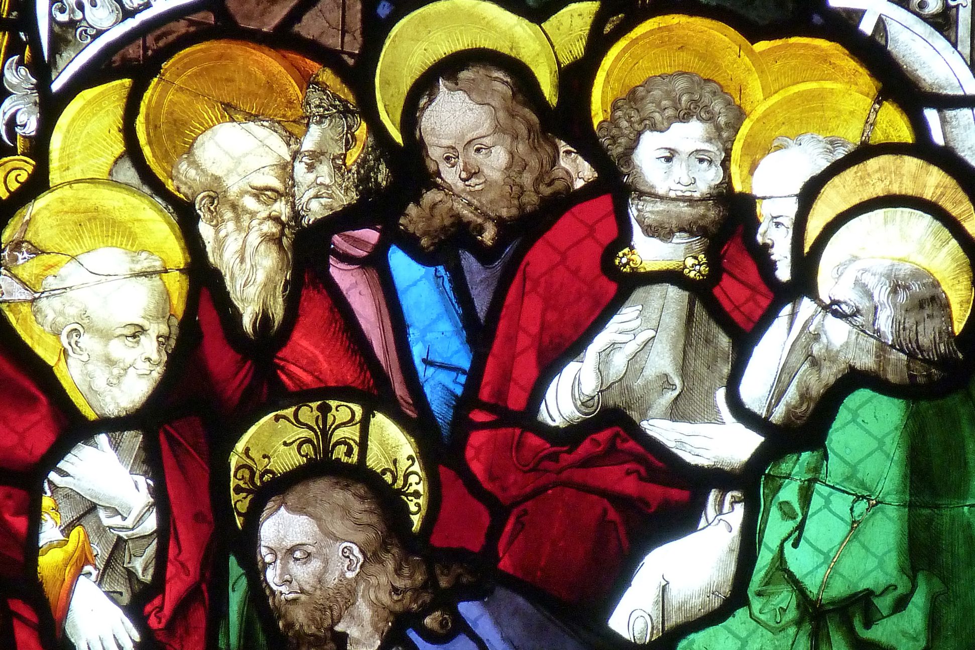 St. Bartholomäus, Chorfenster n II Fünfte Zeile, Fenster a, Fußwaschung, Detail mit Apostelköpfen