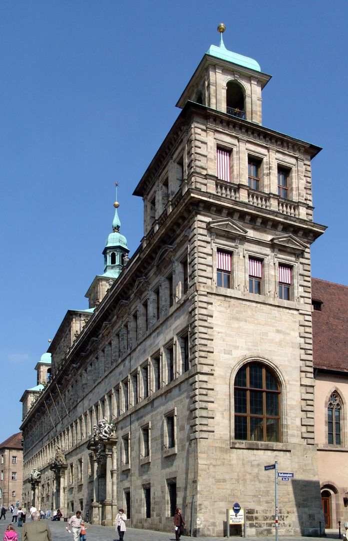 Rathaus, Wolffscher Bau Westfassade von SW, Straßenansicht