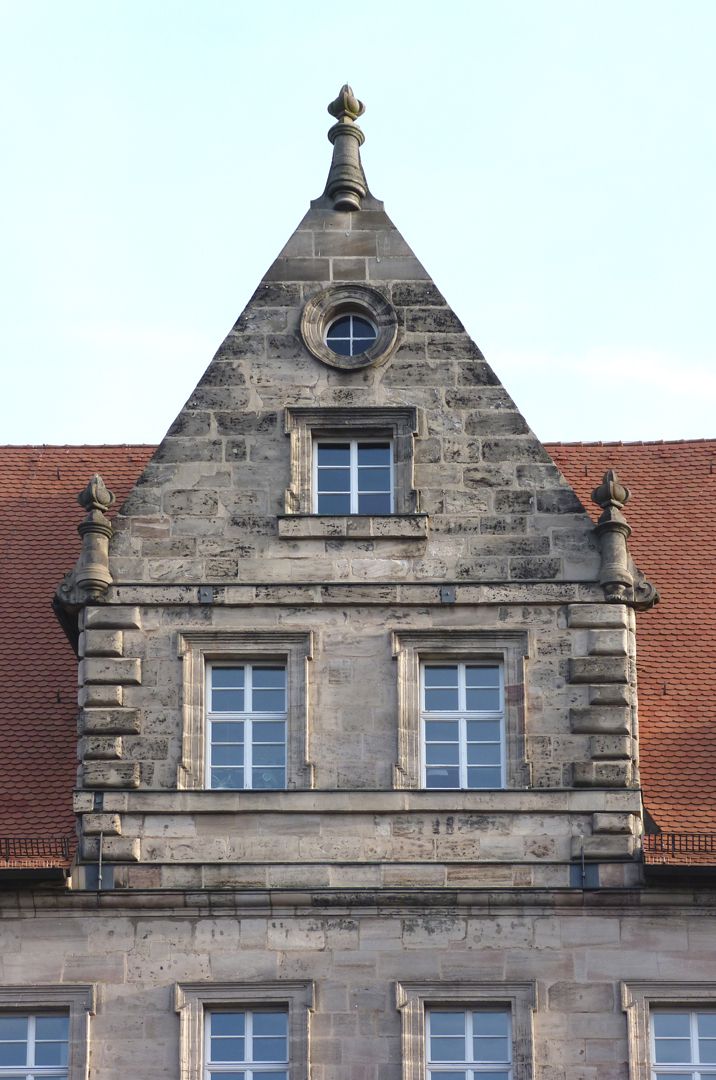 Baumeisterhaus Baumeisterhaus westliches Zwerchhaus